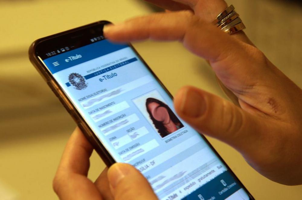 Eleitor tem até hoje para emitir, transferir e regularizar título