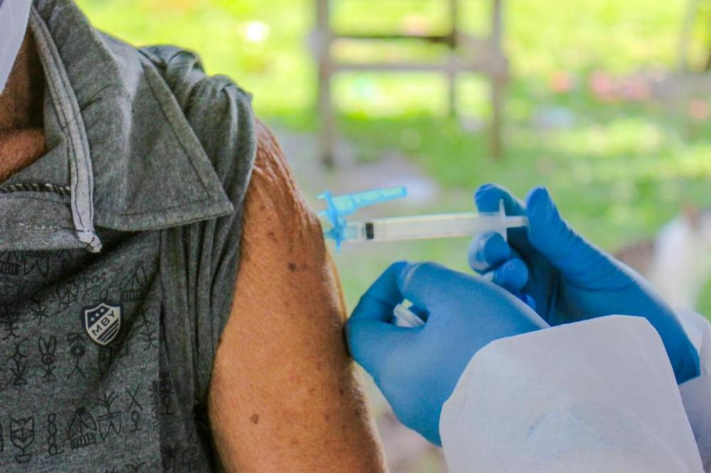 Parintins estima vacinar mais de 18 mil pessoas em quarta dose contra Covid-19