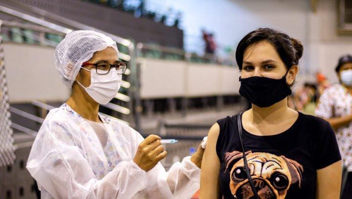 Prefeitura de Manaus oferta 75 pontos de vacinação contra a Covid-19 nesta semana
