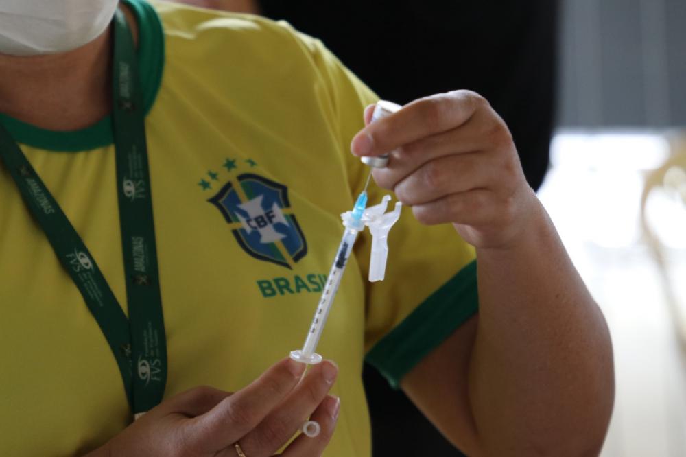 Saúde atualiza boletins da Covid-19, Mpox e vacinação