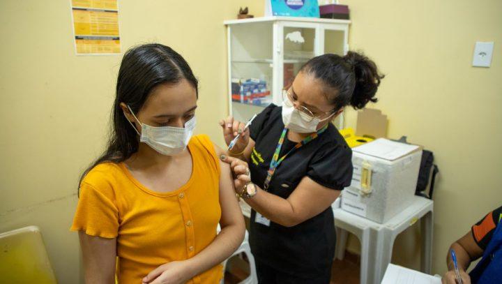 Prefeitura de Manaus disponibiliza dez pontos de vacinação contra a Covid-19 neste sábado, 17/12