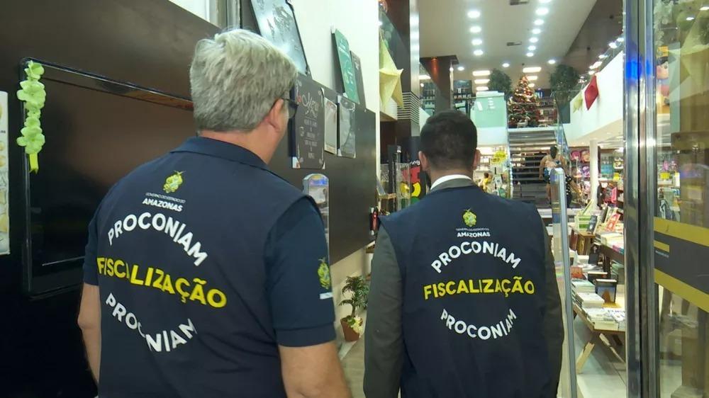 Procon-AM divulga informações a consumidores sobre lista de material escolar