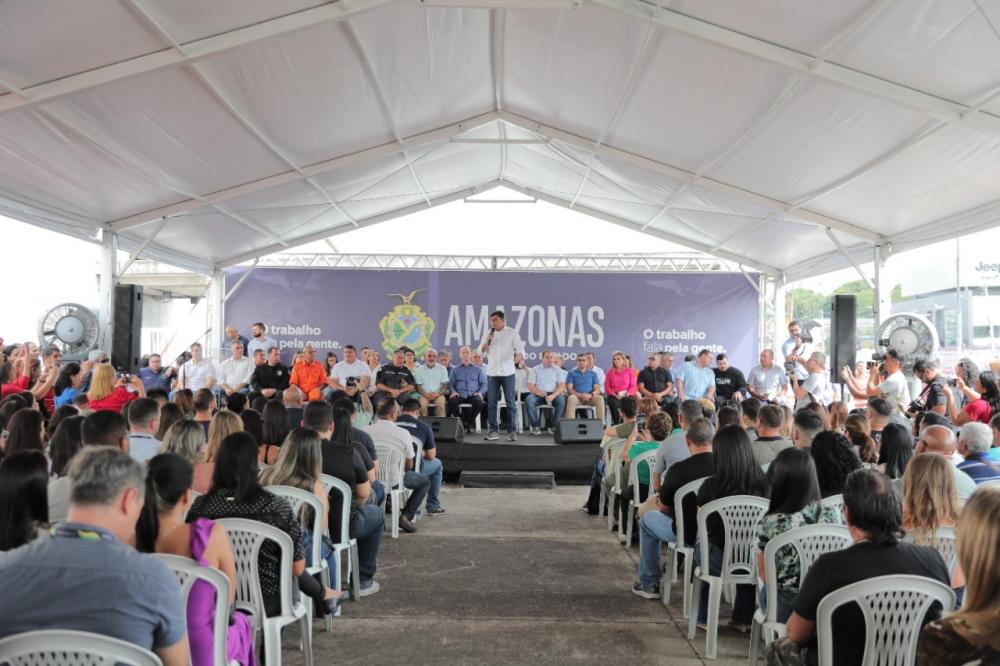 Wilson Lima entrega 68 novas viaturas e mais de 4 mil equipamentos aos profissionais da Segurança Pública