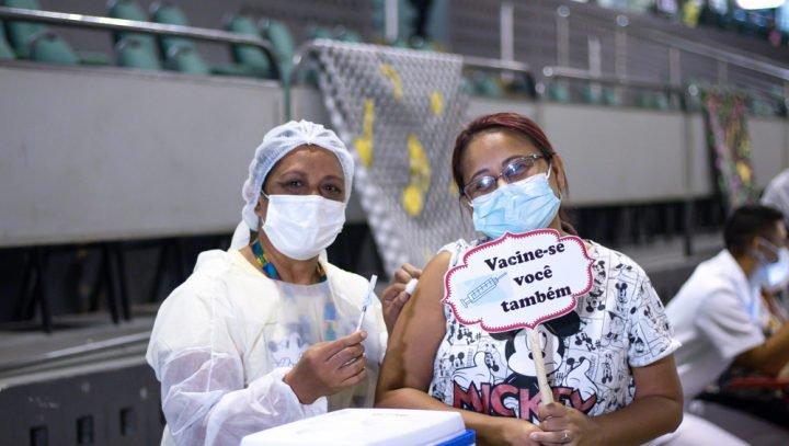 Prefeitura de Manaus celebra dois anos de vacinação contra a Covid-19