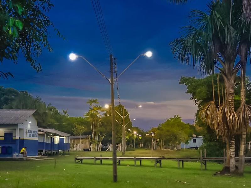 Comunidade São Sebastião é beneficiada pelo programa ‘Ilumina Manaus Rural’ da prefeitura