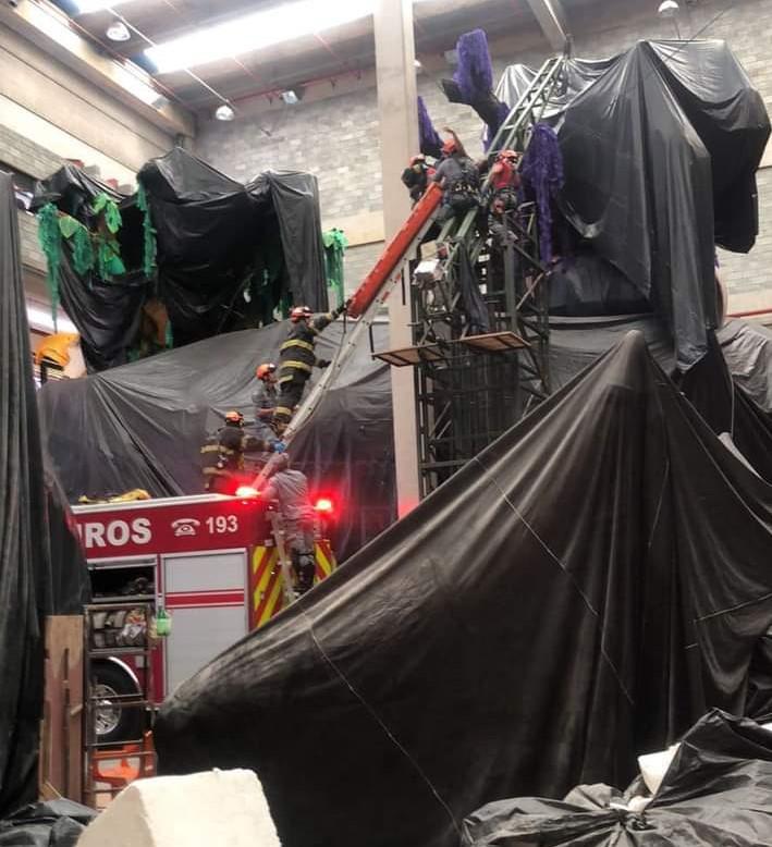 Acidente em Escola de Samba deixa três artistas de Parintins feridos; um em estado grave