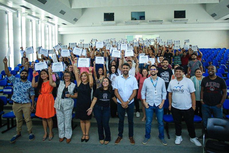 Prefeitura de Manaus divulga resultado do 2º ciclo do Programa Salto para alunos da EJA