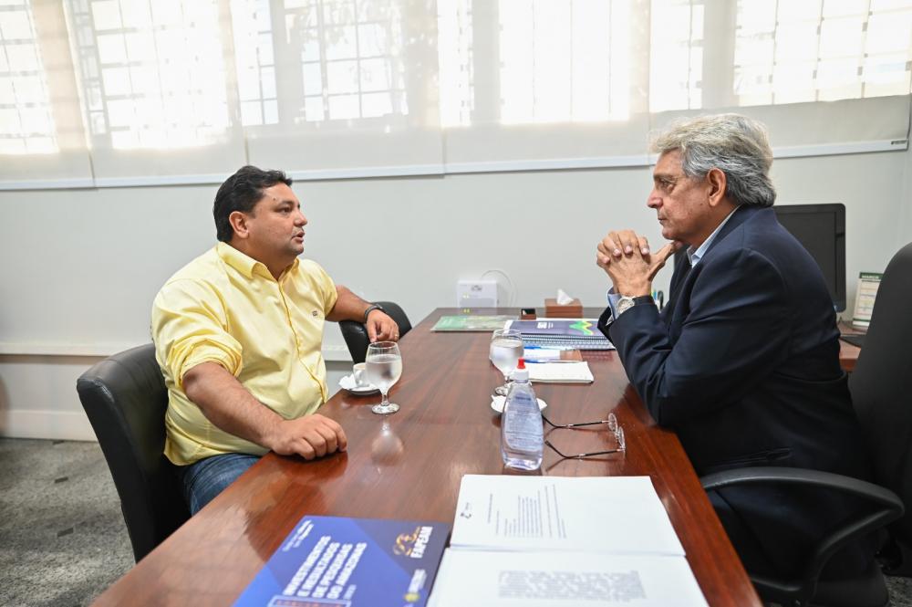 Sedecti vai levar serviços do Sine-AM para os bairros em parceria com Câmara Municipal