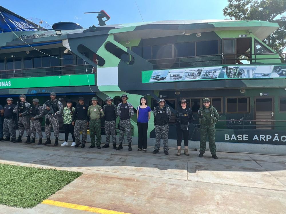 Consulesa do Japão visita a Base Fluvial Arpão e conhece estrutura de atuação