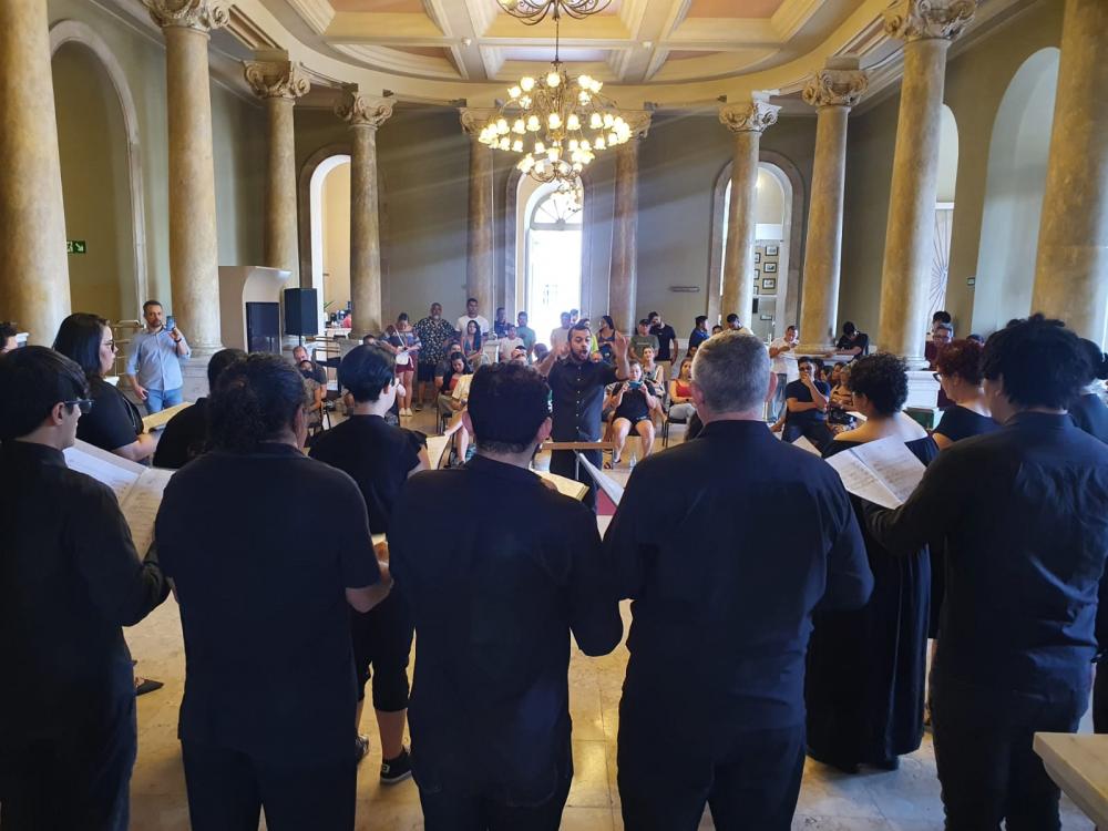 Grupo Vocal dos Corpos Artísticos do Amazonas apresenta 'Missa Festiva', de John Leavitt, no Sábado de Aleluia (08/04)
