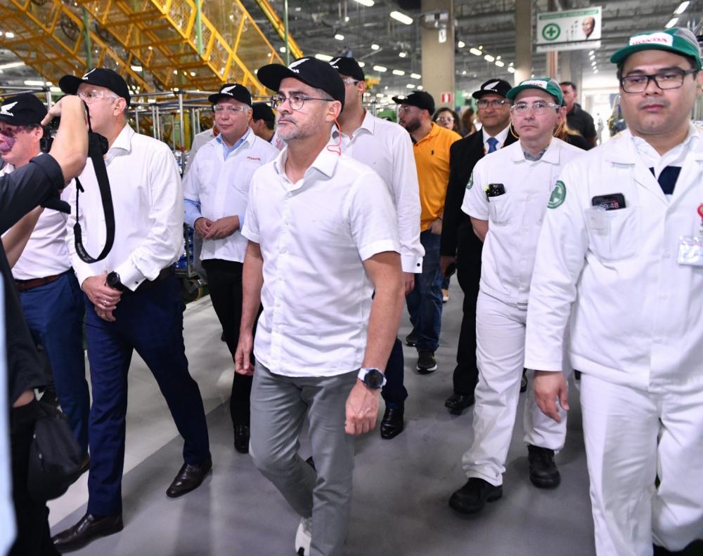 Prefeito destaca importância da preservação da ZFM em visita ao Polo Industrial de Manaus