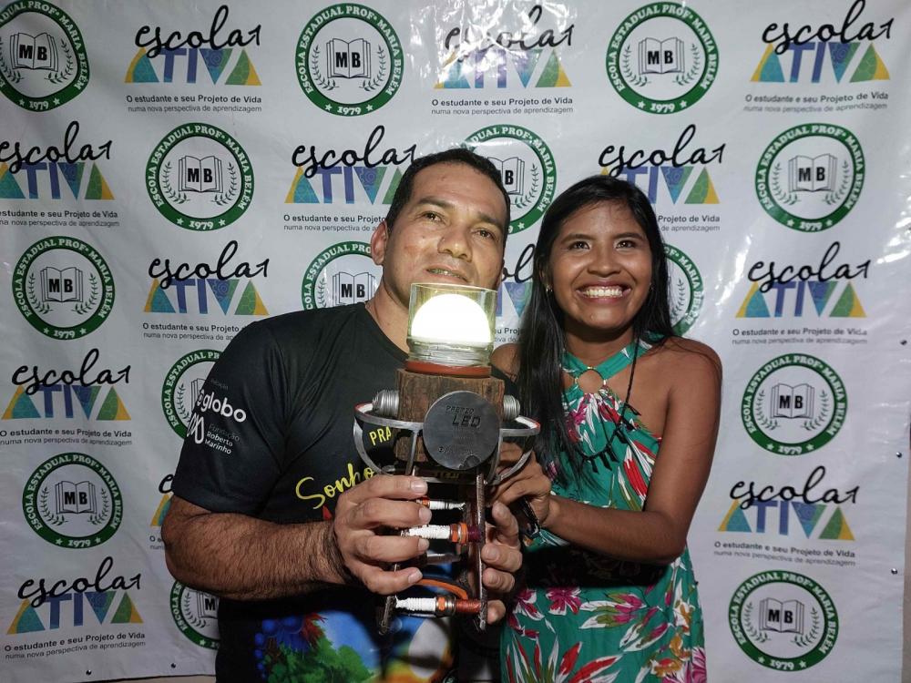 Professor da rede estadual do Amazonas celebra conquista de prêmio nacional de educação