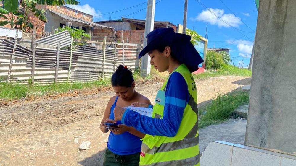 Regularização fundiária da prefeitura finaliza cadastro de mais 400 peças na comunidade Coliseu