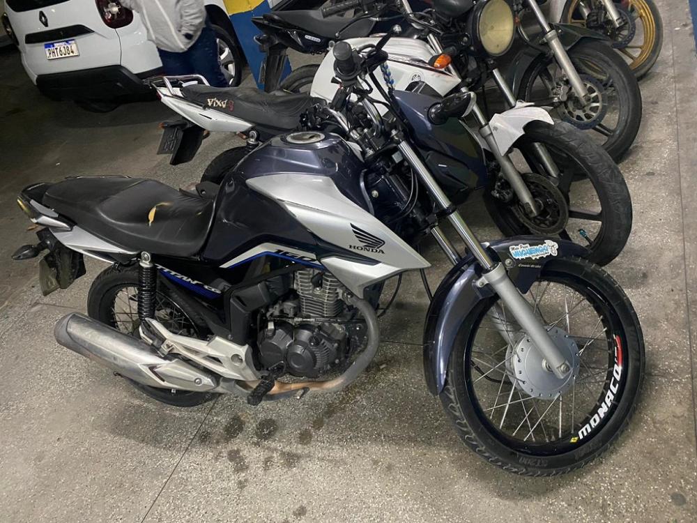 Detran-AM recupera motocicleta furtada durante fiscalização na zona norte de Manaus
