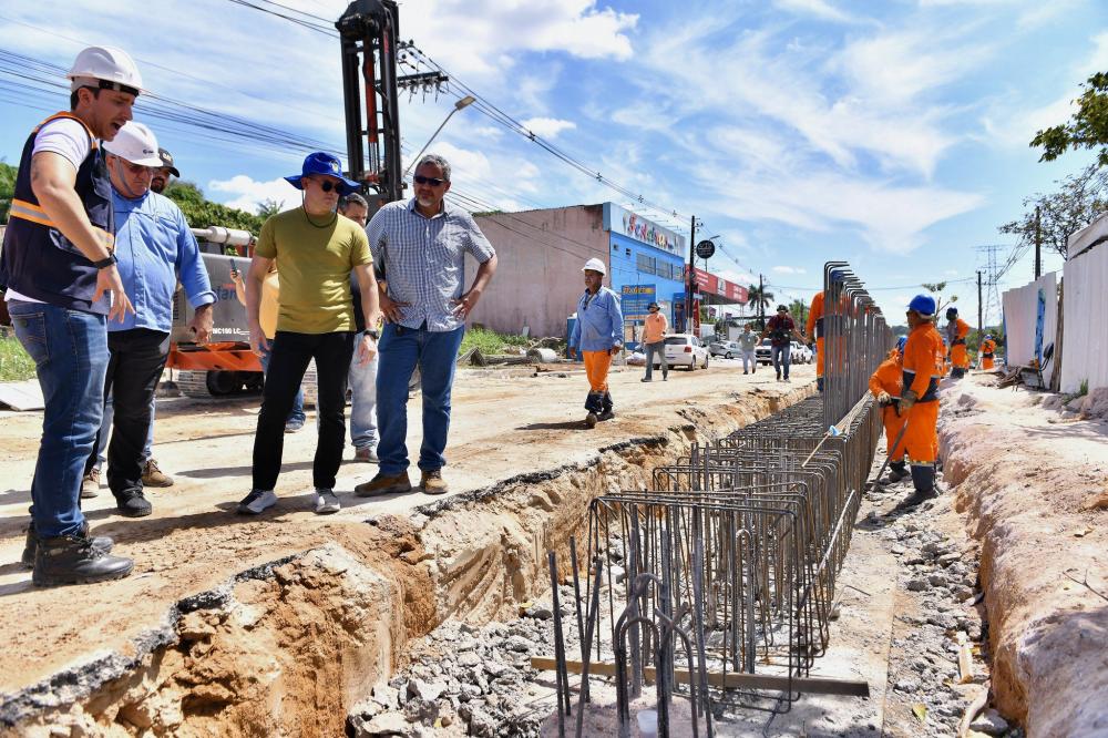 Prefeito destaca série de ações de infraestrutura em diversos bairros da capital amazonense