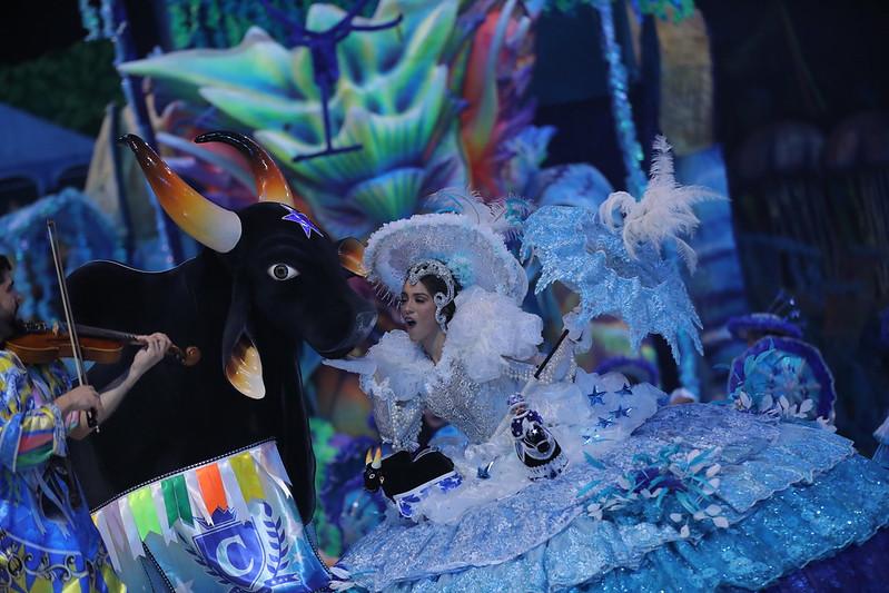 Parintins 2023: Caprichoso encerra última noite levando ao Bumbódromo um brado de revolução por meio do saber popular