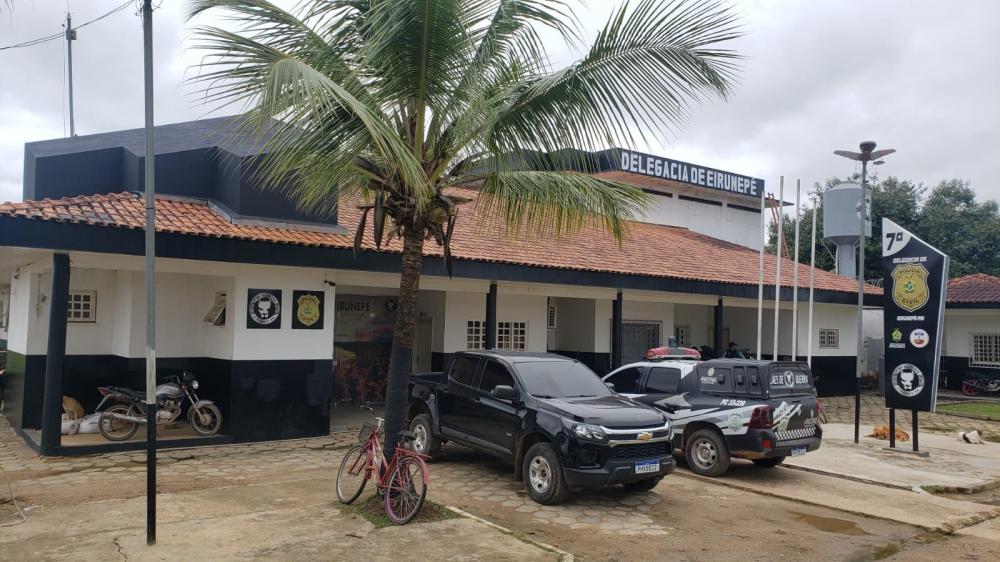 Mulher que integrava organização criminosa de tráfico internacional de drogas é presa em Eirunepé