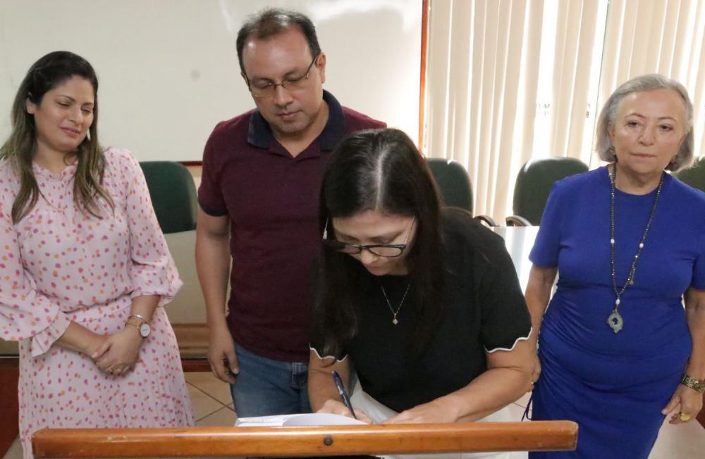 FVS-RCP e Fiocruz Amazônia assinam acordo de cooperação para desenvolvimento de pesquisas científicas