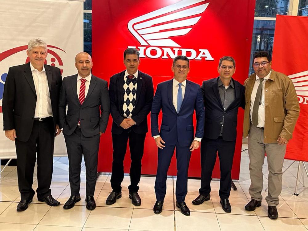 Em São Paulo, prefeito de Manaus se reúne com grandes empresas para tratar de investimentos na capital