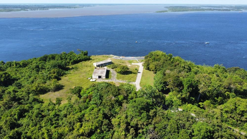 Prefeitura apresenta parque Rosa Almeida, com projeto de Niemeyer, para Instituto Soka Amazônia