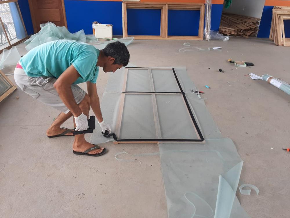 Estudo da FVS-RCP avalia uso de telas impregnadas com inseticida para controle de malária em Coari