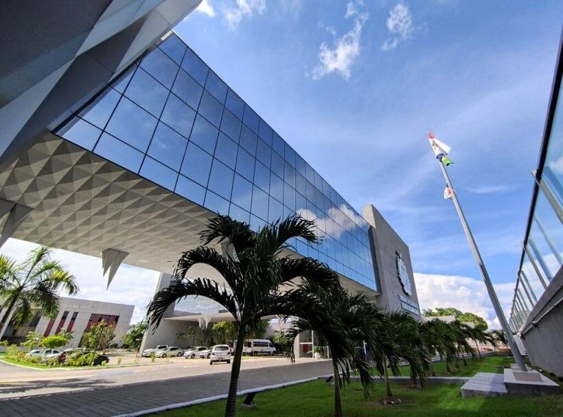 TCE-AM emite alertas para 8 prefeituras do AM sobre complementação na área da educação