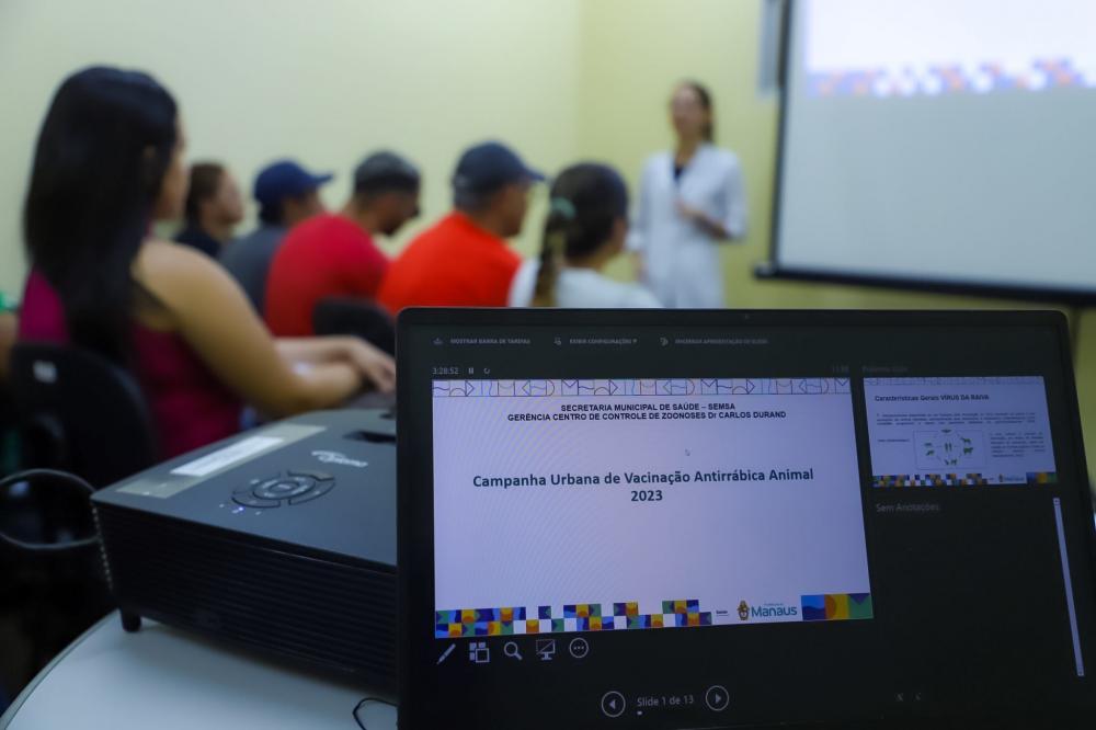 Prefeitura promove treinamento de vacinadores que irão atuar na campanha antirrábica 2023 de Manaus