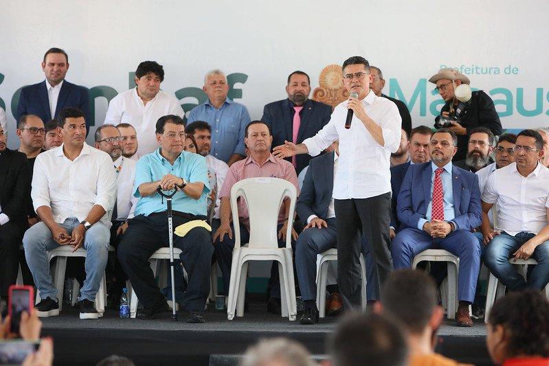 Prefeito anuncia construção de cerca de 17 mil moradias durante inauguração da sede da Semhaf