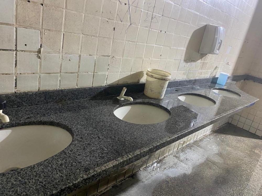 Vandalismo em terminais de Manaus causa prejuízos e impactos aos usuários do transporte público