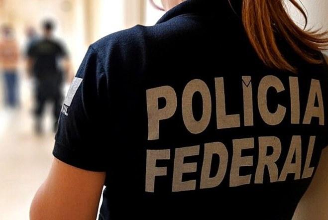 Polícia Federal realiza busca e apreensão contra fraudador do Bolsa Família