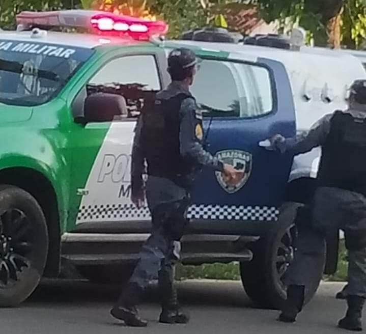 Em Parintins, policiais militares prendem trio acusado de furto em escola na comunidade do Parananema