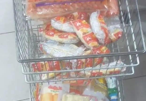 Vigilância em Saúde apreende alimentos vencidos e itens mal acondicionados em comércios de Parintins