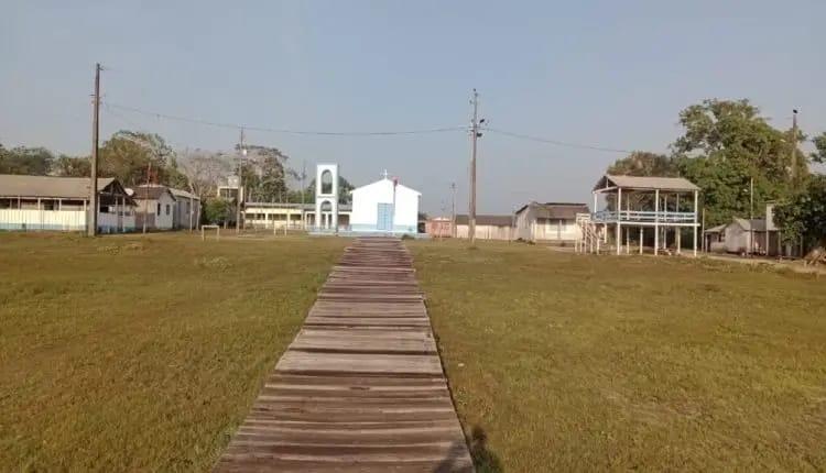  Em Parintins, Defesa Civil contabiliza 27 comunidades com difícil acesso ou em total isolamento devido a estiagem