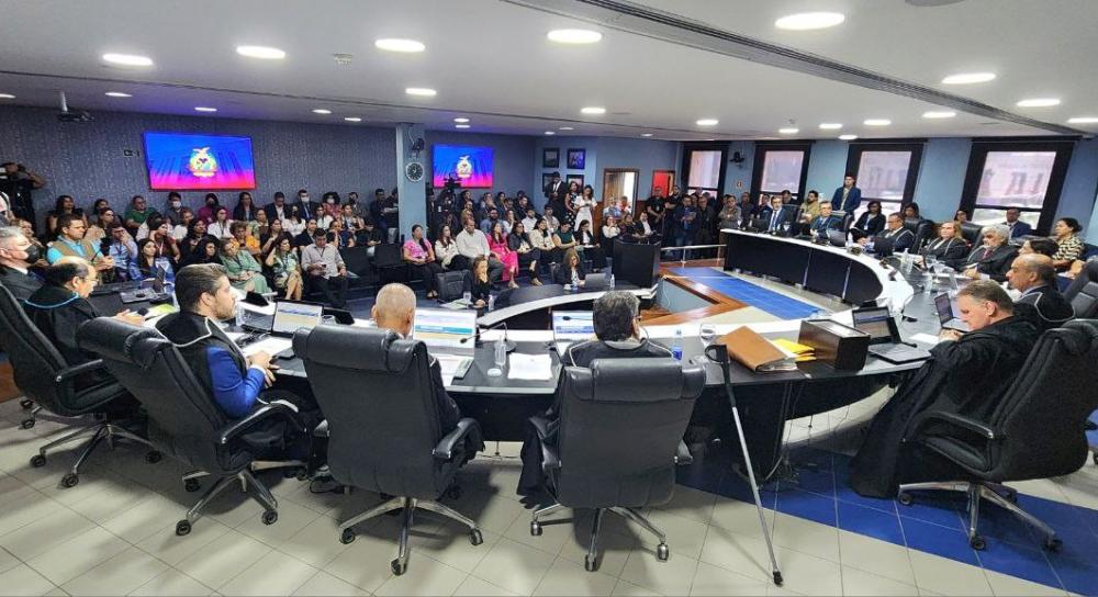 TCE-AM multa ex-presidente da Câmara Municipal de Tefé em R$ 37,5 mil