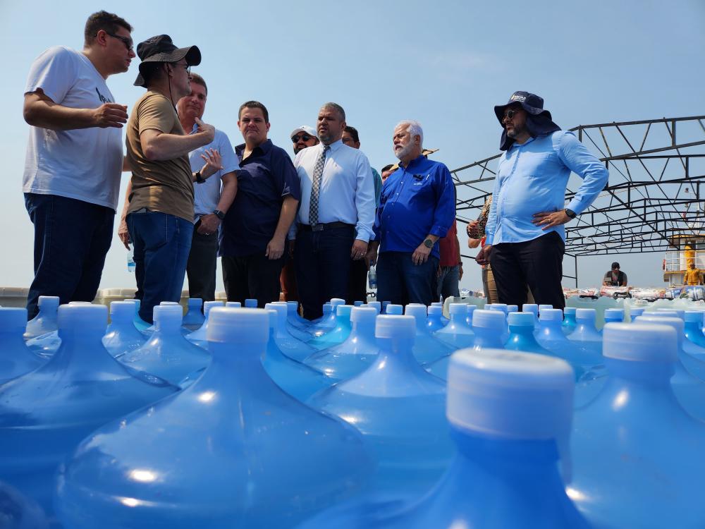 Em Manaus, força-tarefa levará água potável para mais de 60 comunidades rurais durante estiagem 