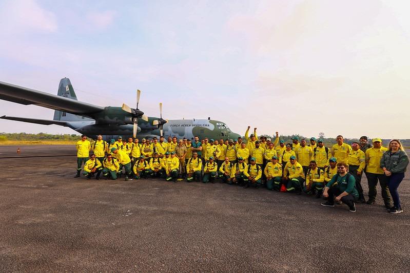 Reforço de brigadistas chega a Manaus para combate às queimadas no Estado