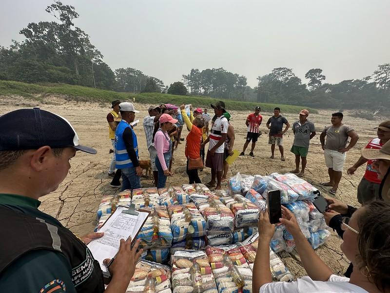 Prefeito diz que ajuda humanitária chegará esta semana a 20 mil pessoas da zona rural de Manaus