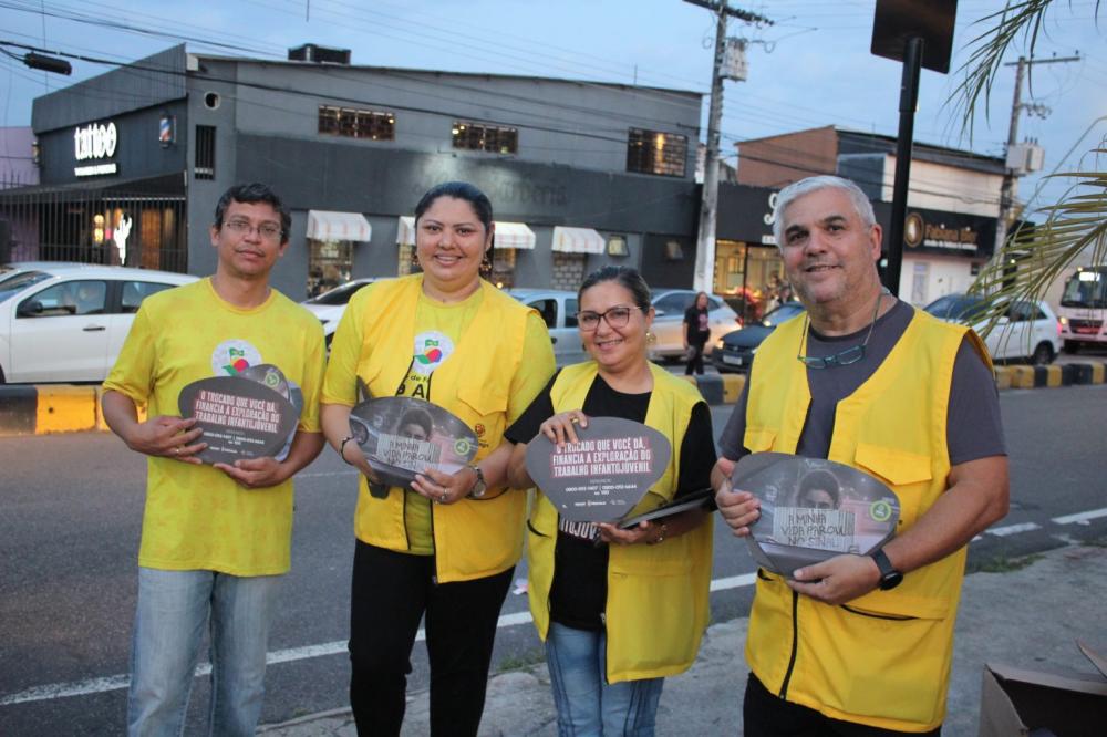 Prefeitura de Manaus realiza sensibilização contra o trabalho infantil em diversos pontos da cidade