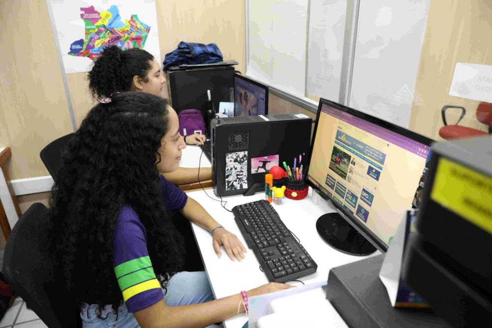 Secretaria de Educação convoca estagiários de nível superior aprovados em processo seletivo