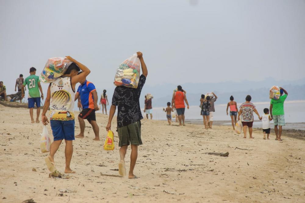 Regiões do Tracajá e Mamuru recebem ajuda humanitária devido à seca histórica