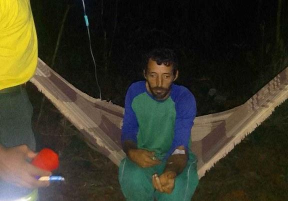 Brigadistas do Ibama salvam lavrador picado por cobra venenosa, no interior do Amazonas