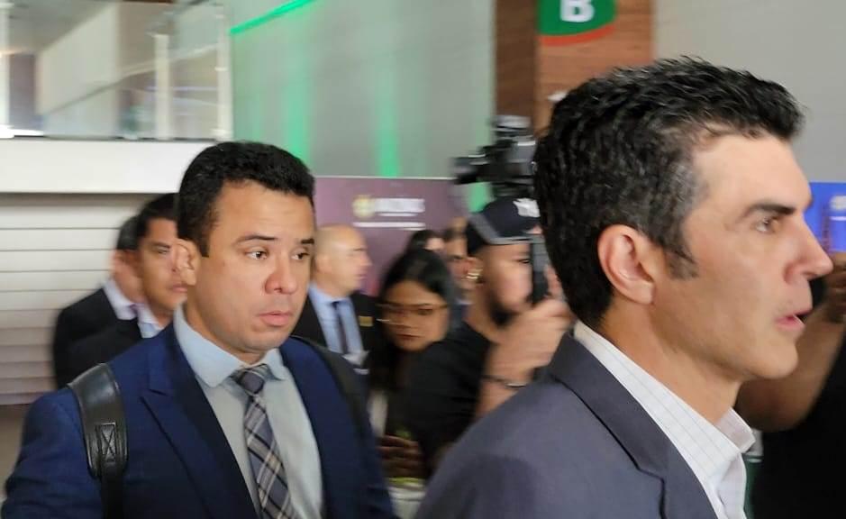 Assessor de Helder Barbalho agride jornalista Neuton Corrêa