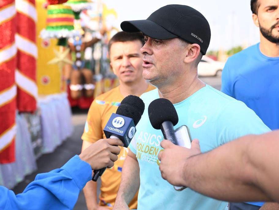 David Almeida convoca população das zonas Norte e Leste para 1ª Parada Natalina de Manaus
