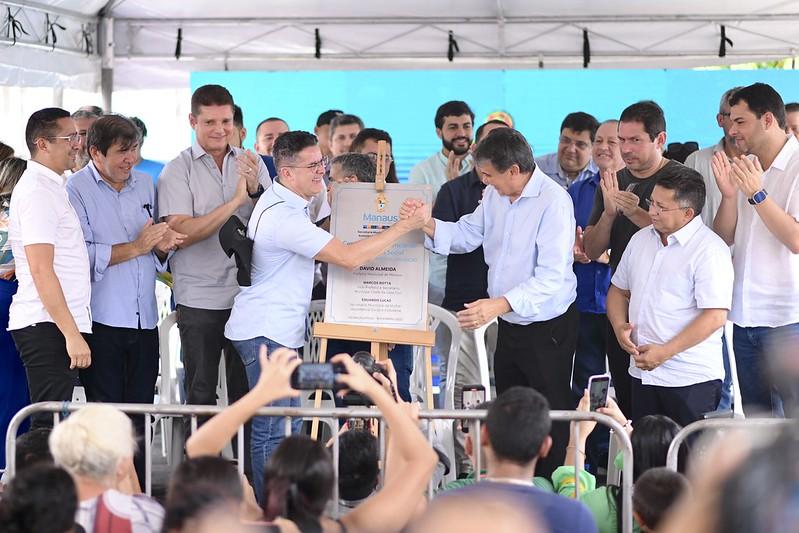 David Almeida reinaugura Cras Cidade de Deus e enfatiza parceria com governo federal para diminuir diferença social