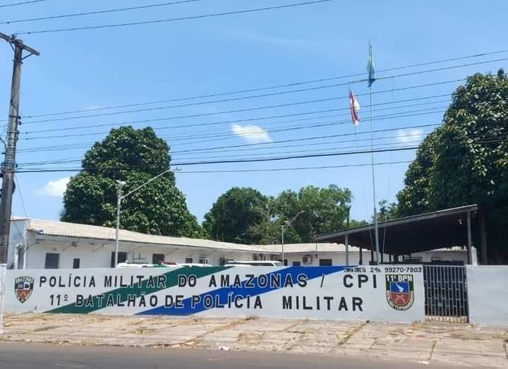 Policiais Militares do 11° BPM prendem foragido da justiça de Maués no porto de Parintins