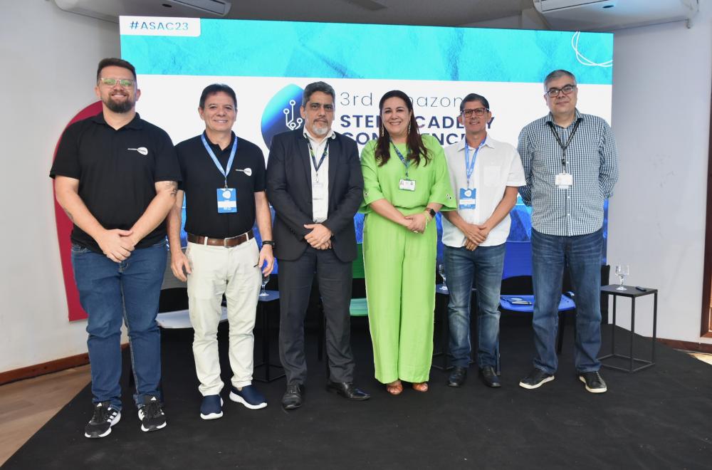 Conferência da Academia Stem/UEA apresenta resultados de 45 projetos à sociedade