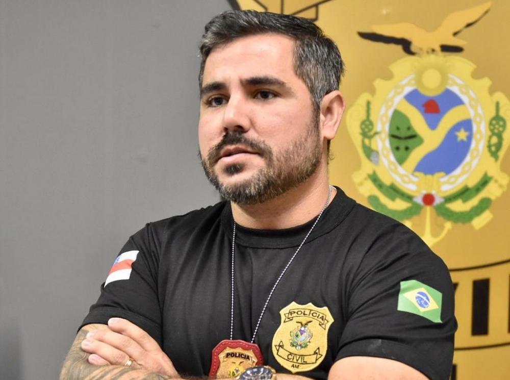 Mulher é presa e adolescente é apreendida por aplicar golpe do falso pix em lojistas do Centro de Manaus