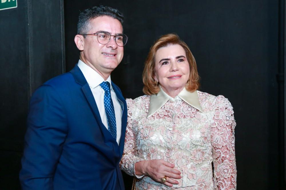 David Almeida prestigia cerimônia de posse dos novos dirigentes do TCE-AM