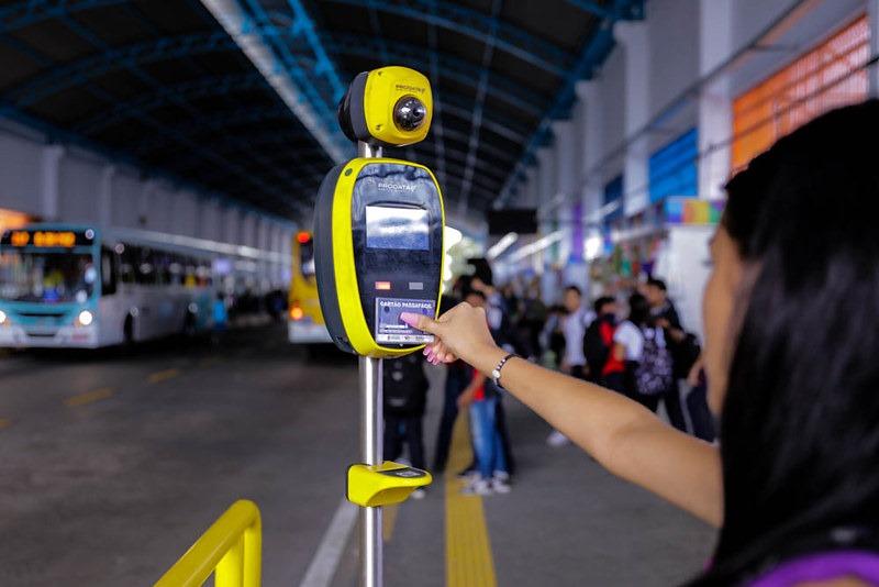 Em Manaus, prefeitura prorroga atualização de cadastros da meia-passagem estudantil das instituições de ensino até 31/12