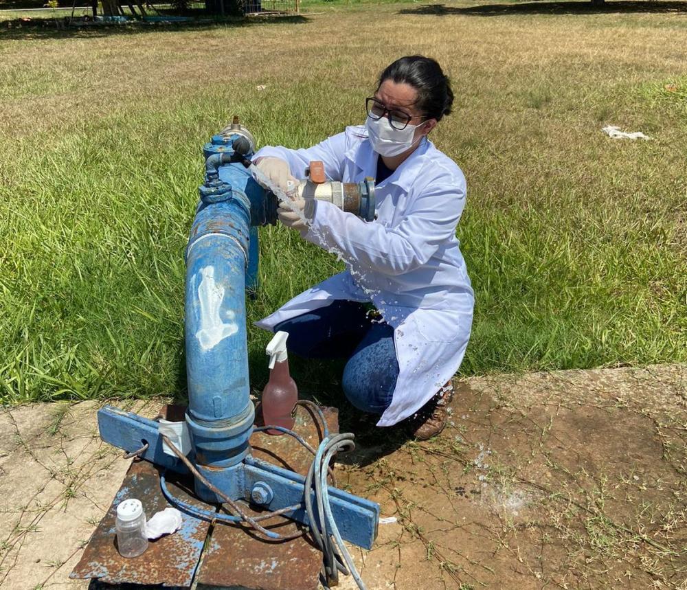 Novos relatórios da Cosama e FVS-RCP confirmam a permanência do problema de contaminação da água em Parintins